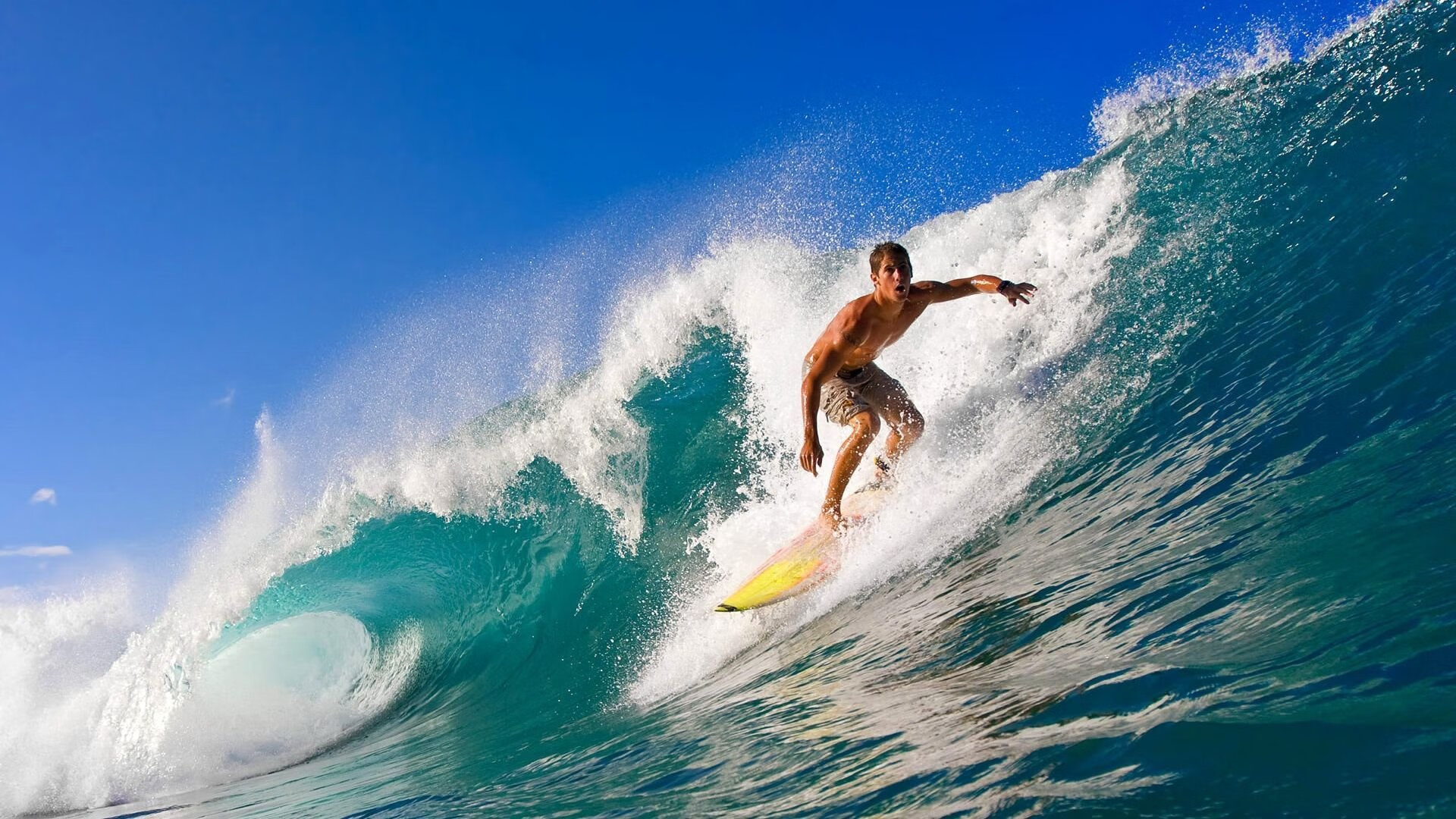 开云体育中国-当足球碾压F1，黄喜灿的绿茵争冠，如何接管了克罗地亚的狂欢之夜？