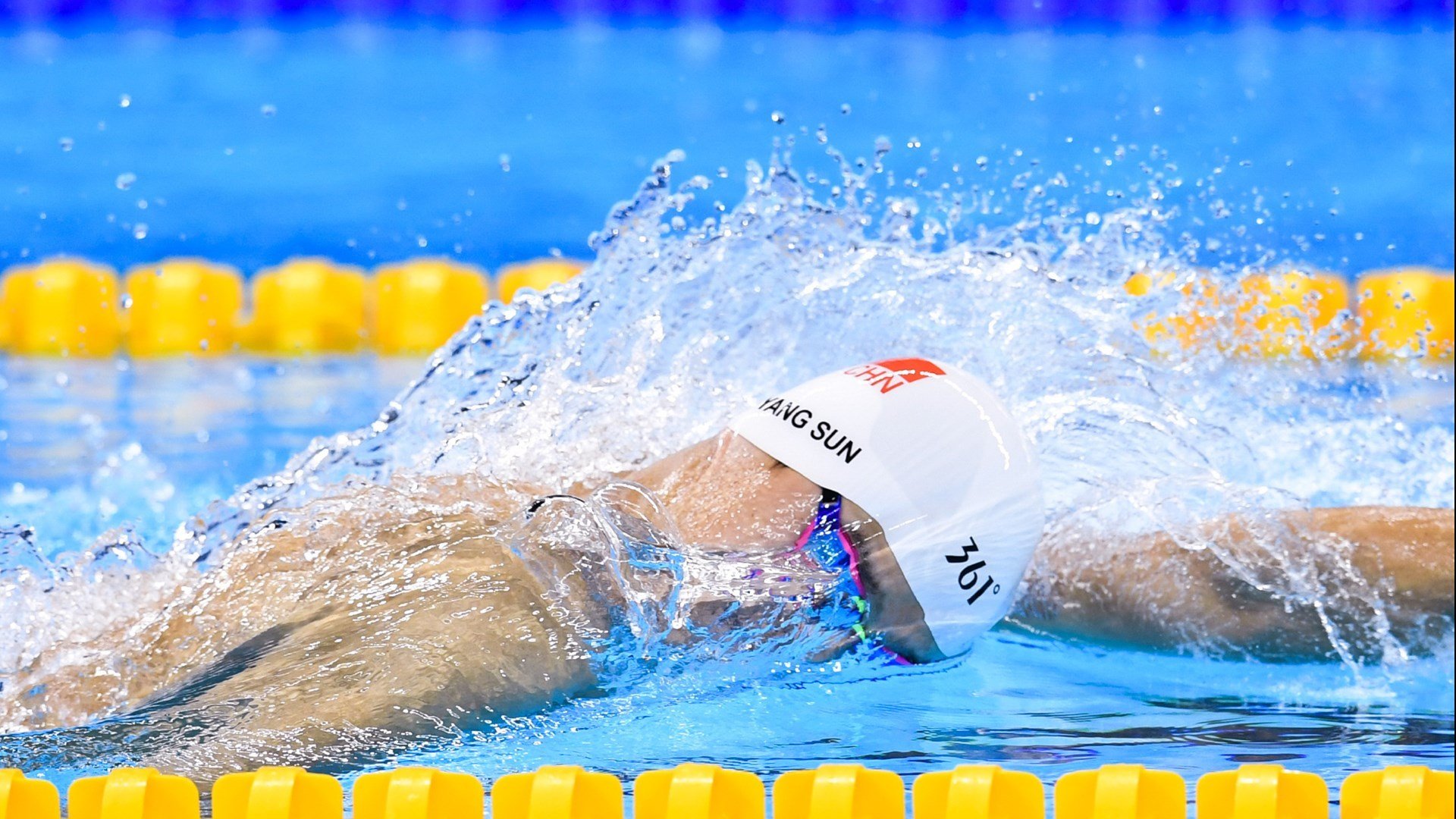 伊布铁蹄踏碎红蓝梦，墨西哥鏖战巴萨的史诗逆转