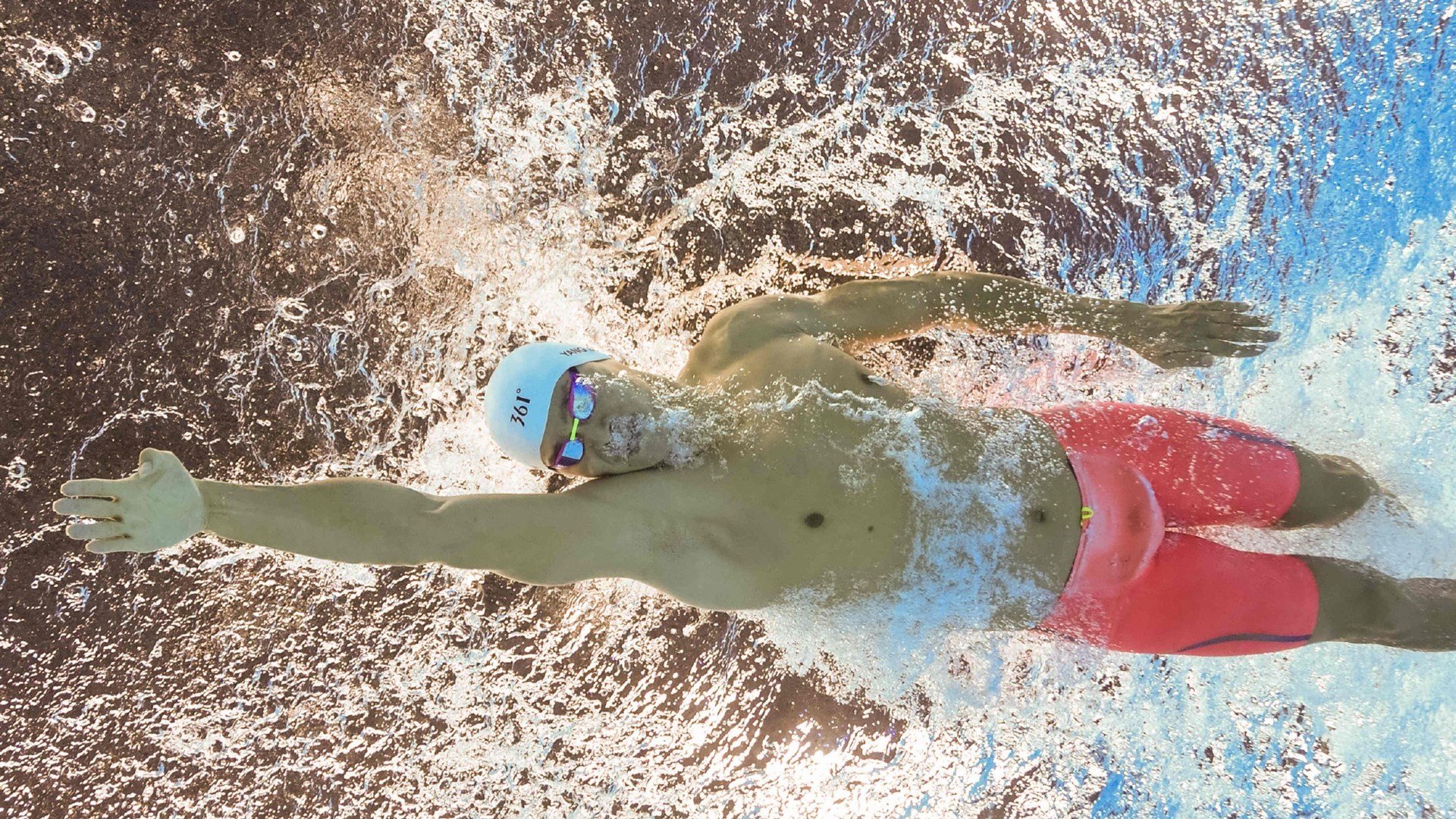 楚阿梅尼惊天远射创纪录 国际米兰终场绝杀险胜皇马